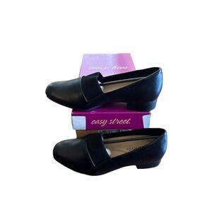 Easy‎ Street Womens Black Pumps Closed Toe Heels Size 5.5 M NEW